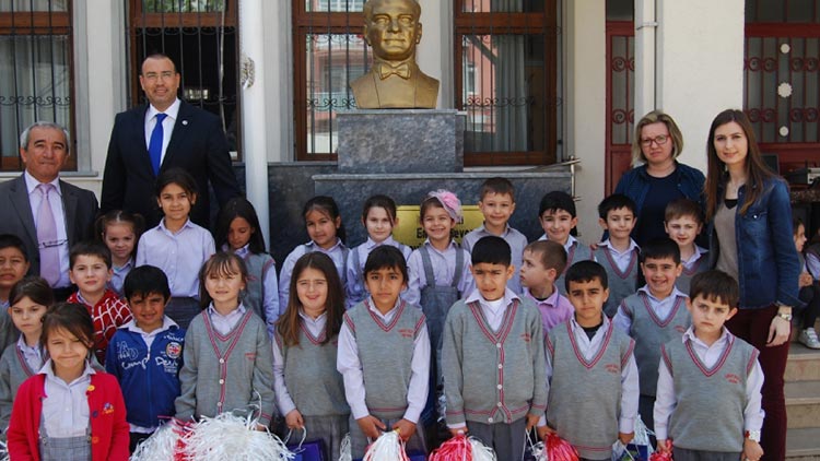 23 Nisan Turgut Reis İlkokulu Etkinliğimiz