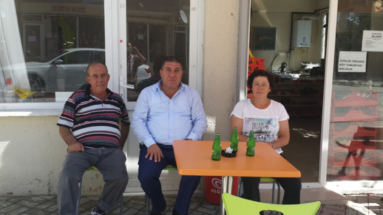 Kamiloba Kırtasiye Esnafımıza Kalite K Belgesi Sertifikasını Takdim Ettik...